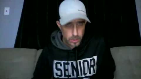 Snapshot of fouraide42 chatting on 21, 12, 2025 fouraide42 online show from 21, 12, 2025