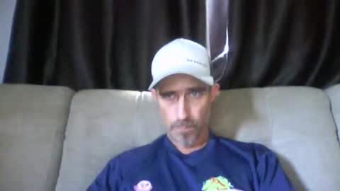 Snapshot of fouraide42 chatting on 21, 12, 2025 fouraide42 online show from 21, 12, 2025