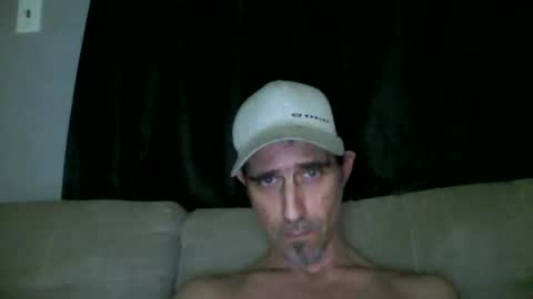 Snapshot of fouraide42 chatting on 1, 2, 2026 fouraide42 online show from 1, 2, 2026