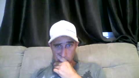 Snapshot of fouraide42 chatting on 10, 3, 2026 fouraide42 online show from 10, 3, 2026