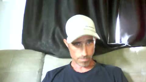 Snapshot of fouraide42 chatting on 31, 5, 2026 fouraide42 online show from 31, 5, 2026
