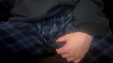 Snapshot of fouro420 chatting on 21, 12, 2025 MikeCheckedLooper online show from 21, 12, 2025