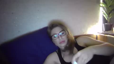 fox_red_lady7 online show from 27, 1, 2025