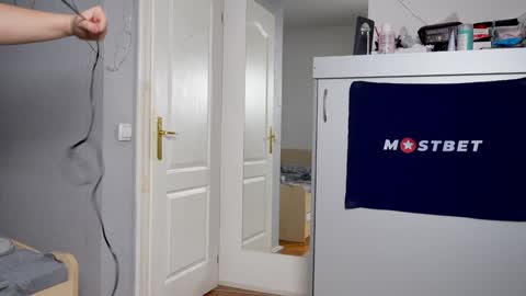 CUSTOM PHOTOS AND VIDEOS -  online show from 10, 1, 2025