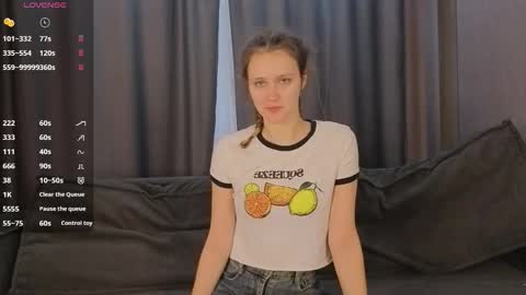 Lily online show from 11, 11, 2025