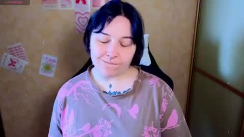Snapshot of foxgirlandmerguis chatting on 8, 7, 2026 Belinda online show from 8, 7, 2026