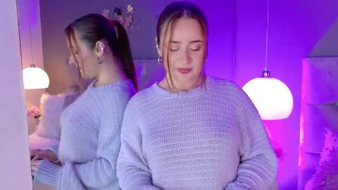 Foxie  online show from 19, 2, 2026