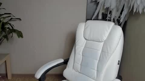 Foxy online show from 10, 9, 2025