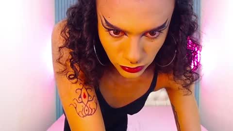 Ella online show from 14, 2, 2025