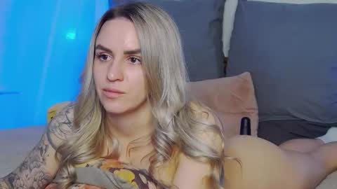 Foxy Kimmi online show from 27, 3, 2026