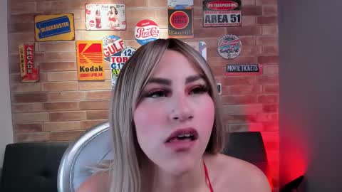 Miss Rhenna online show from 11, 11, 2025