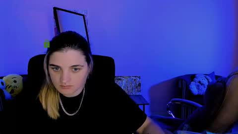 foxy_tease_ online show from 19, 10, 2025