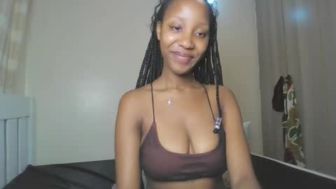 foxyatmidnite online show from 29, 5, 2026