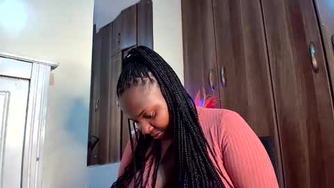 Kayla online show from 28, 2, 2025