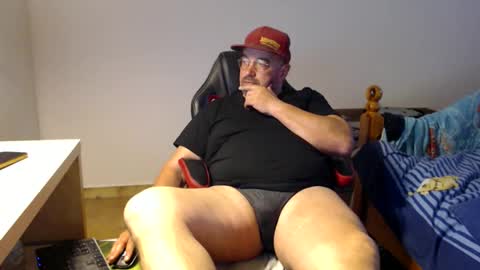 Fraboys online show from 12, 4, 2026