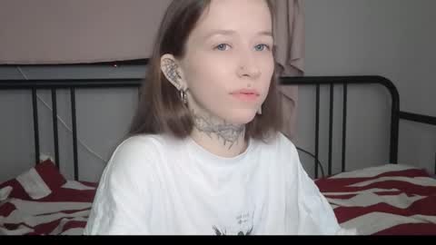 fran_bow online show from 19, 3, 2026