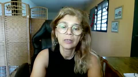 francelune online show from 25, 4, 2026