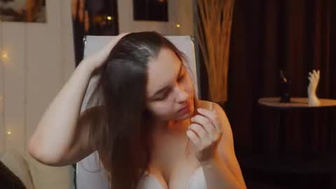 Francesca online show from 9, 7, 2026