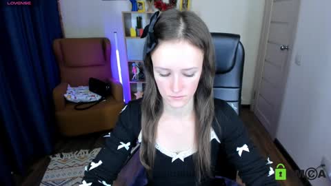 Snapshot of francescacollins chatting on 24, 12, 2024 Fran online show from 24, 12, 2024