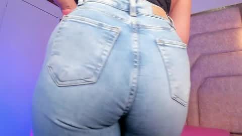 francheska121 online show from 22, 4, 2026