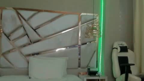 francis_20 online show from 17, 3, 2026