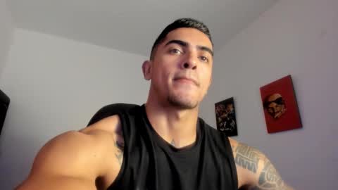 Snapshot of franco_ruiz_ chatting on 14, 11, 2025 franco online show from 14, 11, 2025