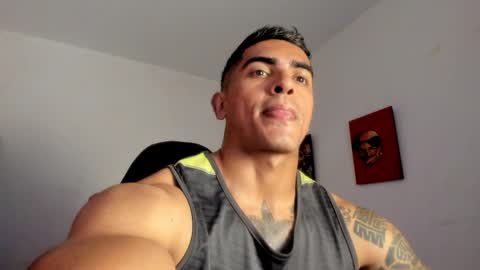 Snapshot of franco_ruiz_ chatting on 29, 4, 2026 franco online show from 29, 4, 2026