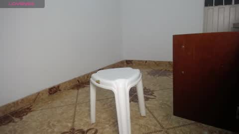 Snapshot of francoisroy chatting on 3, 8, 2026 Juan online show from 3, 8, 2026