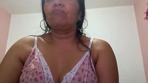 Snapshot of francy_froz chatting on 1, 2, 2025 francy froz online show from 1, 2, 2025