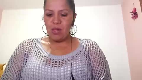 Snapshot of francy_froz chatting on 16, 2, 2025 francy froz online show from 16, 2, 2025