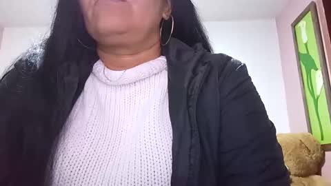 Snapshot of francy_froz chatting on 15, 10, 2025 francy froz online show from 15, 10, 2025