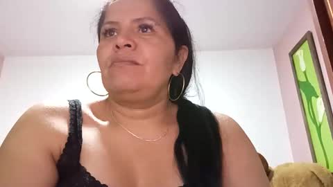 Snapshot of francy_froz chatting on 27, 10, 2025 francy froz online show from 27, 10, 2025