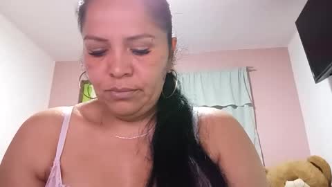 Snapshot of francy_froz chatting on 17, 11, 2025 francy froz online show from 17, 11, 2025