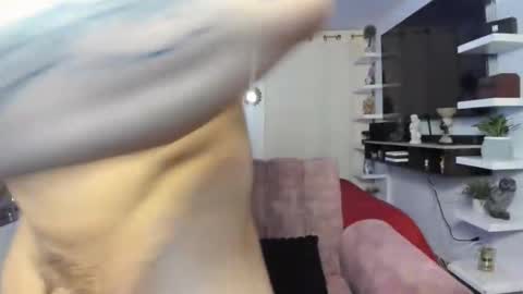 frank_foxx1 online show from 7, 4, 2026