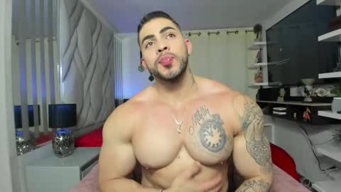frank_foxx1 online show from 13, 5, 2026