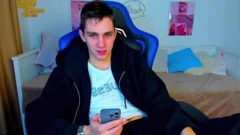 Frank online show from 7, 3, 2025