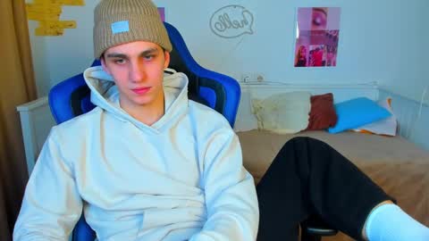 Frank online show from 11, 3, 2025