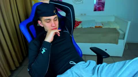 Frank online show from 22, 4, 2026