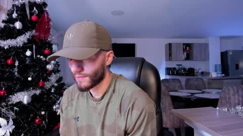 Frank Farrell. Hey remember to give me a thumbs up Ty online show from 31, 12, 2024