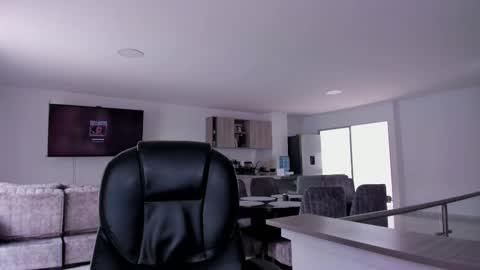 Frank Farrell. Hey remember to give me a thumbs up Ty online show from 13, 2, 2025