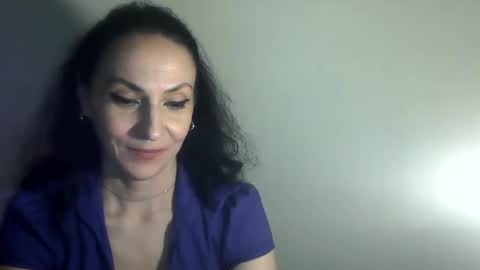 frankieteasing online show from 5, 1, 2025