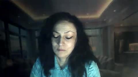 frankieteasing online show from 6, 5, 2026