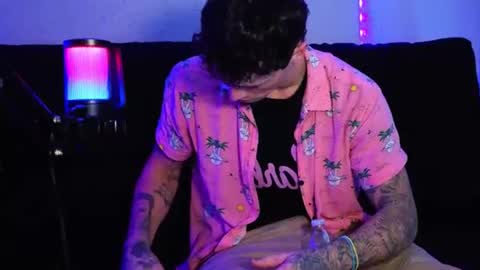 Snapshot of frankoafterdark chatting on 14, 11, 2025 Franco online show from 14, 11, 2025