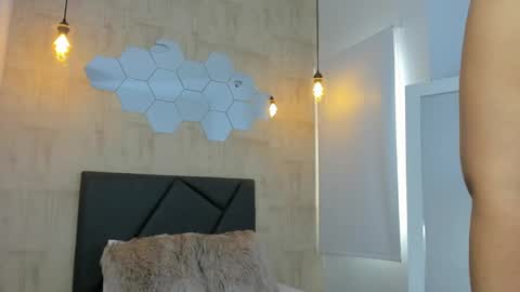 Fransheska online show from 2, 3, 2025