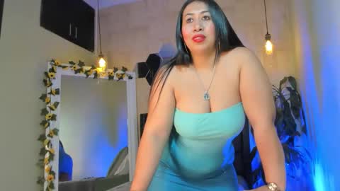 Snapshot of fransheska_mon chatting on 5, 5, 2026 Fransheska online show from 5, 5, 2026