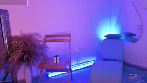 Snapshot of fransheskarossi_ chatting on 9, 3, 2026 Fransheska online show from 9, 3, 2026