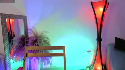 Fransheska online show from 22, 4, 2026