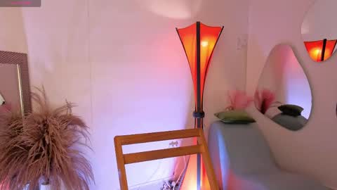 Fransheska online show from 4, 5, 2026