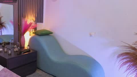 Fransheska online show from 2, 6, 2026