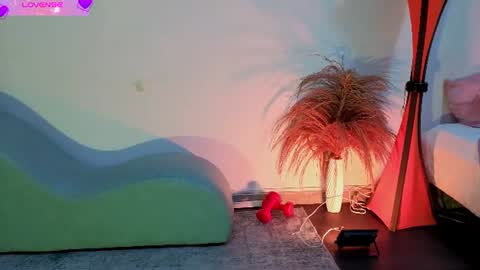 Fransheska online show from 11, 6, 2026